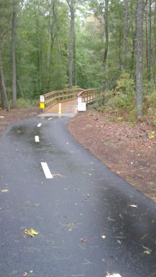 boardwalk on pathway in norwell