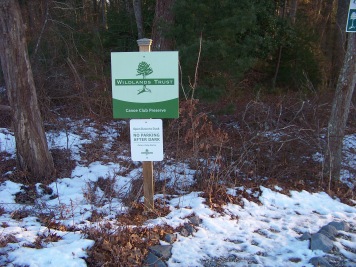 canoe club preserve trail head