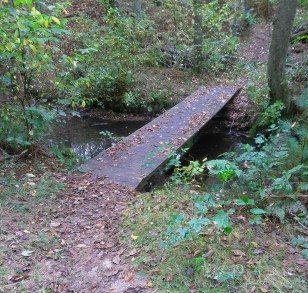 Bridge over Phillips Brook near the remains of the Howland's Mill. Bridge over Phillips Brook near the remains of the Howland's Mill.